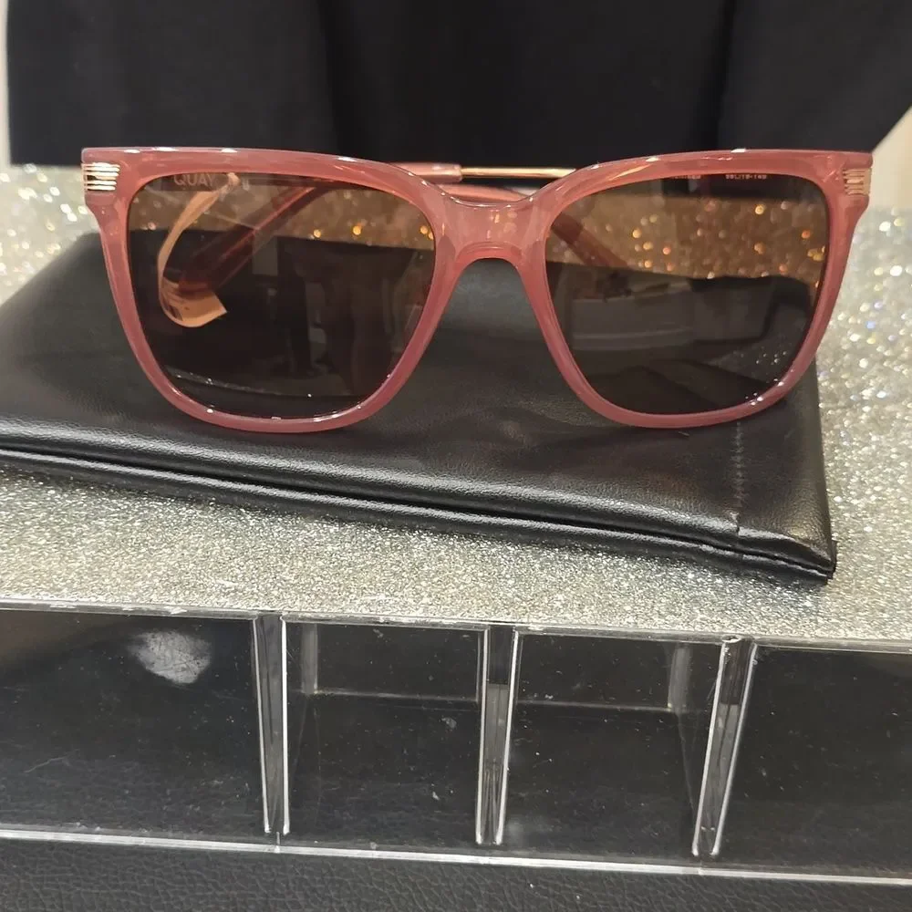 Quay Australia Wired Remixed‎ Oversized Sunglasses- Coffee Rose Frame/Brown
